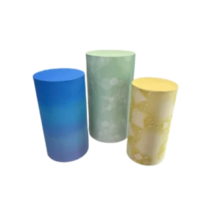 3 cylinders: L light green + M light blue + S yellow