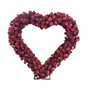 Red floral heart 8’x8’