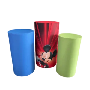 3 cylinders: L themed red + M light blue + S green