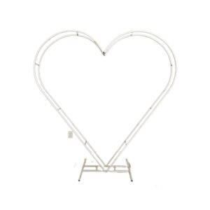 Metal heart stand 7.5’